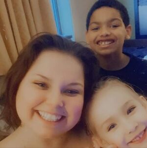 Meet your Posher, Cristal